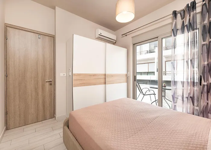 Apartment Modern Urban Retreat Kos Town