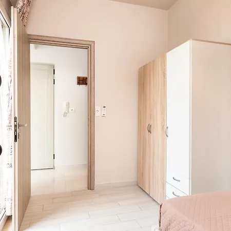 Modern Urban Retreat * Kos Town