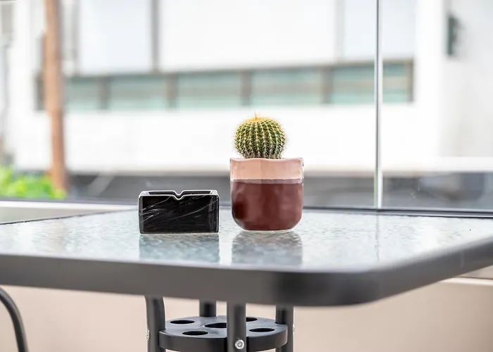 Modern Urban Retreat Cós