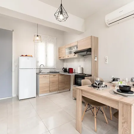 Modern Urban Retreat Cos