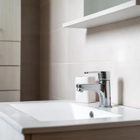 Modern Urban Retreat * Kos-Stadt