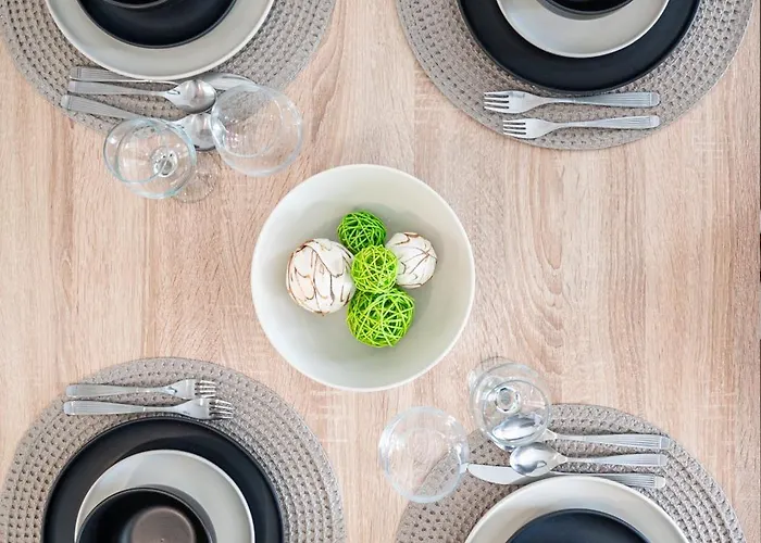 Modern Urban Retreat Apartment